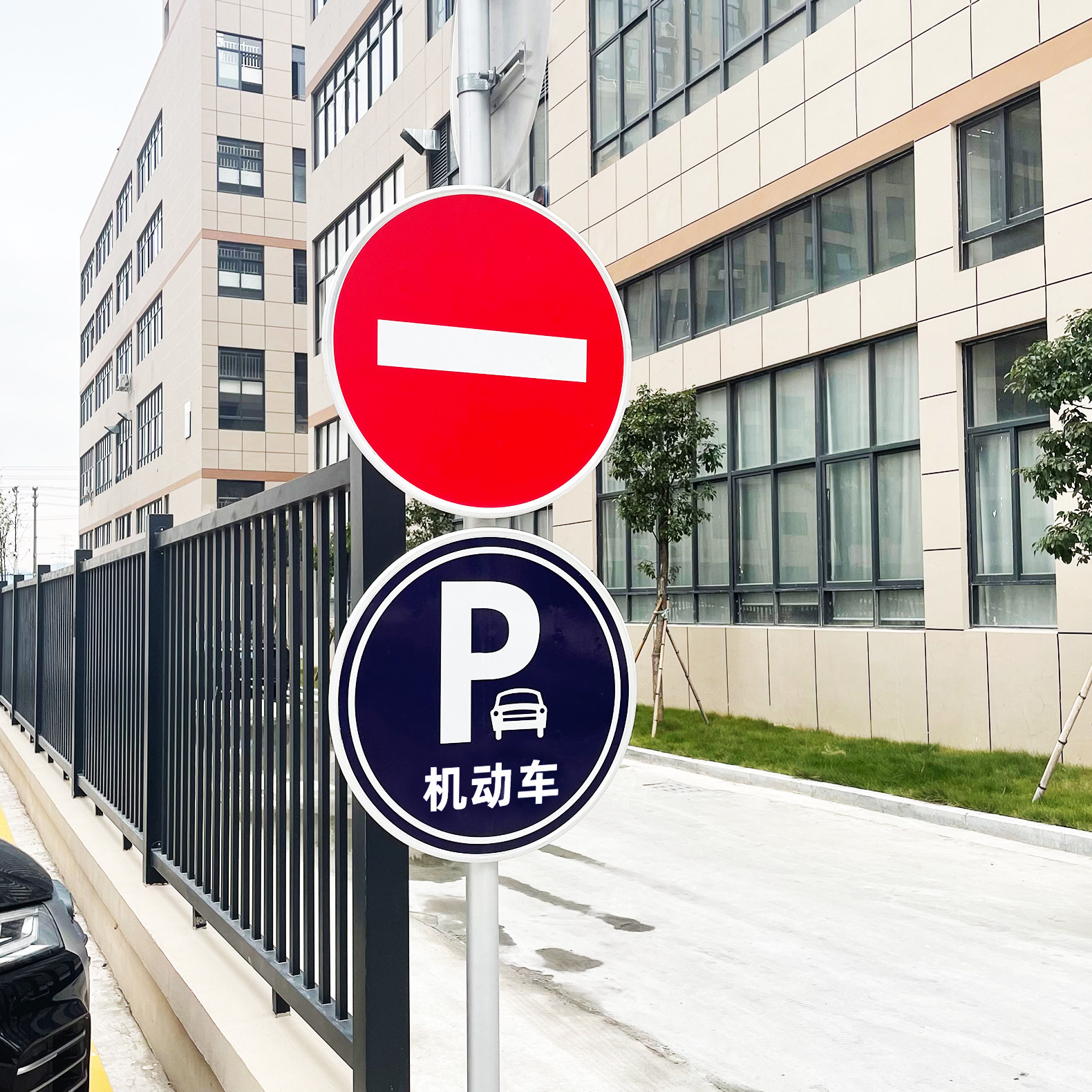 限重5t10t桥梁限载牌交通标志牌警示牌铝板指示牌圆牌标识牌立柱