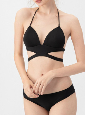 法式性感三角杯内衣无钢圈大胸显小薄杯胸罩镂空美背露背文胸套装