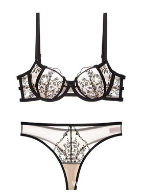 性感蕾丝刺绣内衣薄杯夏季大胸显小女款聚拢舒适透明诱惑文胸套装