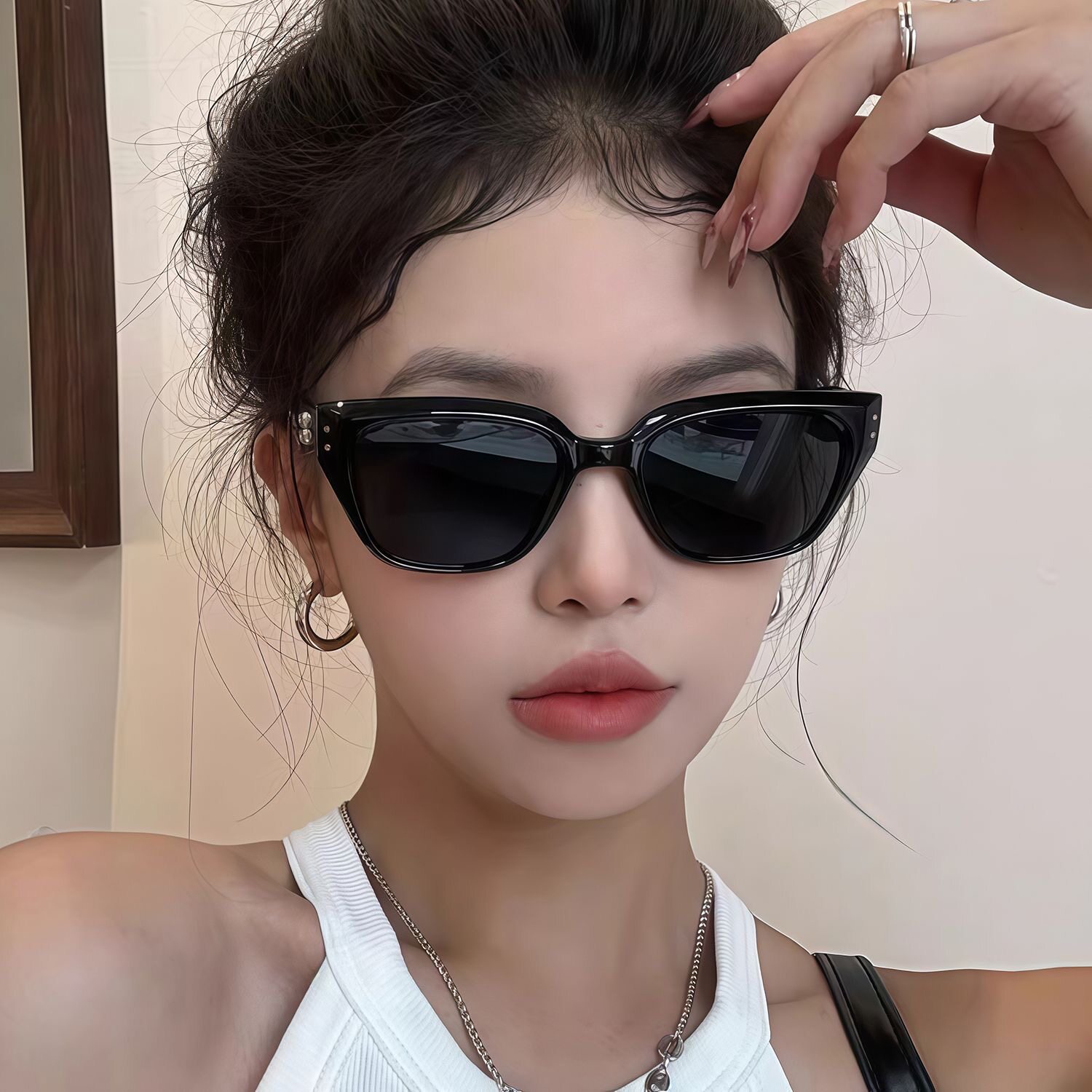 猫眼墨镜女款高级感显脸小2026新款方圆脸雪地登山复古太阳镜眼镜图片