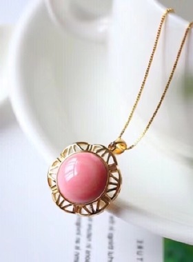 珠宝女皇贝唯美风镀厚金吊坠