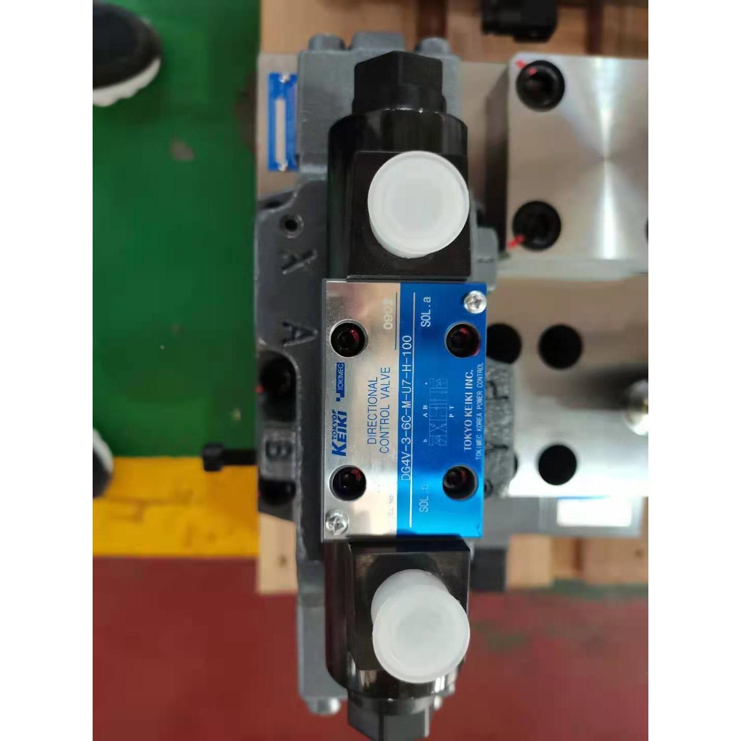 东京计器TOKIMEC叠加阀 DG4V-3-7B-M-P712/U712-H/T/V/G-7/6-54