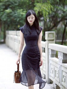 风花月 新中式紫蝴蝶旗袍连衣裙夏季新款修身轻国风温柔长裙子