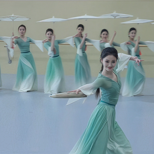 荷不染古典舞蹈服演出服装女飘逸纱衣练功服古风莲鼓越歌行渐变仙