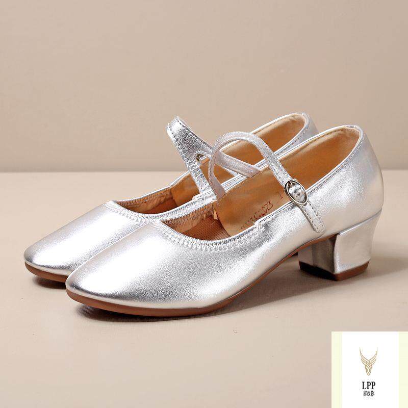 新款广场舞蹈鞋牛筋底银色拉丁舞鞋跳舞鞋演出表演鞋成人儿童可穿