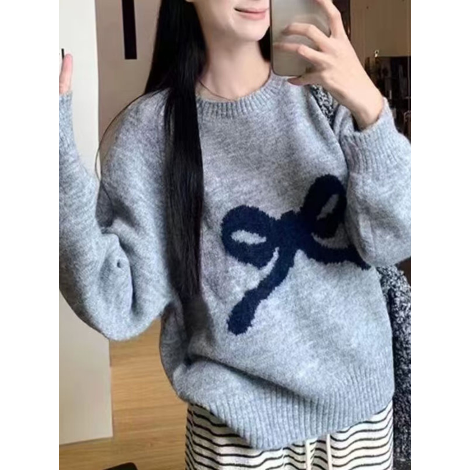 灰色蝴蝶结套头羊绒毛衣女秋季加厚高级感内搭打底衫针织衫上衣
