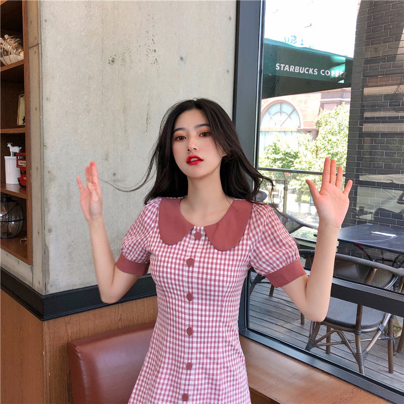 프랑스 작은 인형 칼라 체크 무늬 드레스 짧은 슈퍼 요정 2024 새로운 여름 허리 슬림 기질