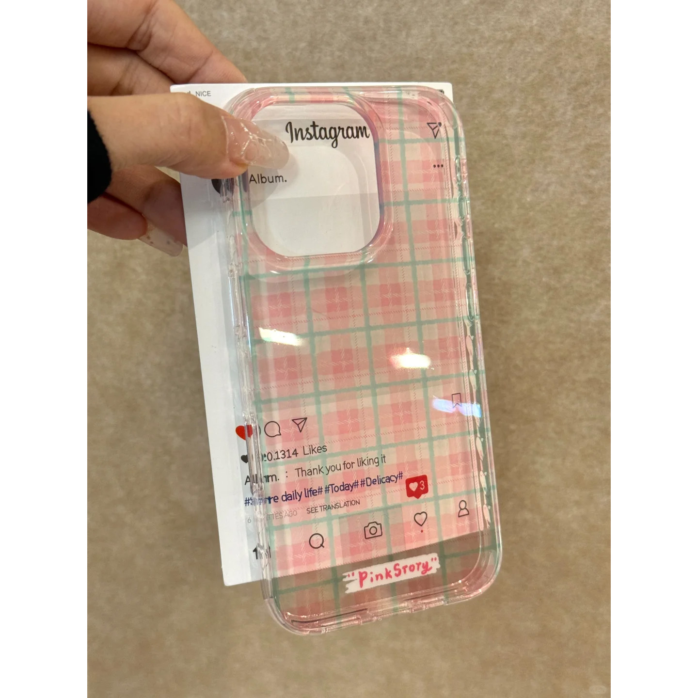 ins风粉色格纹适用苹果15promax手机壳iphone14pro新款16promax温柔韩系13小众12保护套防摔11硅胶15透色超薄