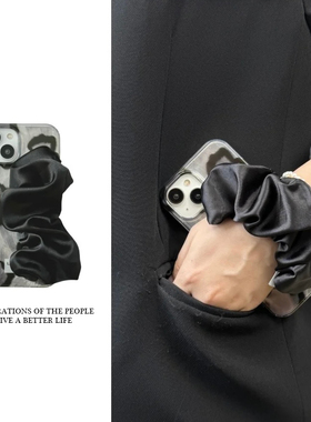 黑色豹纹适用苹果15手机壳iPhone14promax腕带12新款11华为mate60荣耀90个性vivox100小米13防摔oppo创意k70