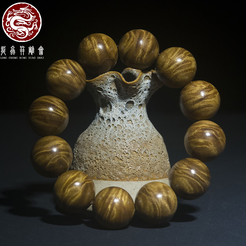 闪电龙胆纹金丝楠木老料佛珠手串