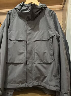 新品男装女装户外工装冲锋衣宽松防风连帽外套夹克482213/478231