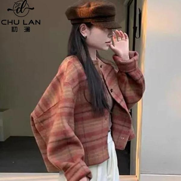 双面绵羊毛大衣女秋冬新款小个子设计款美拉德格子毛呢子斗篷外套