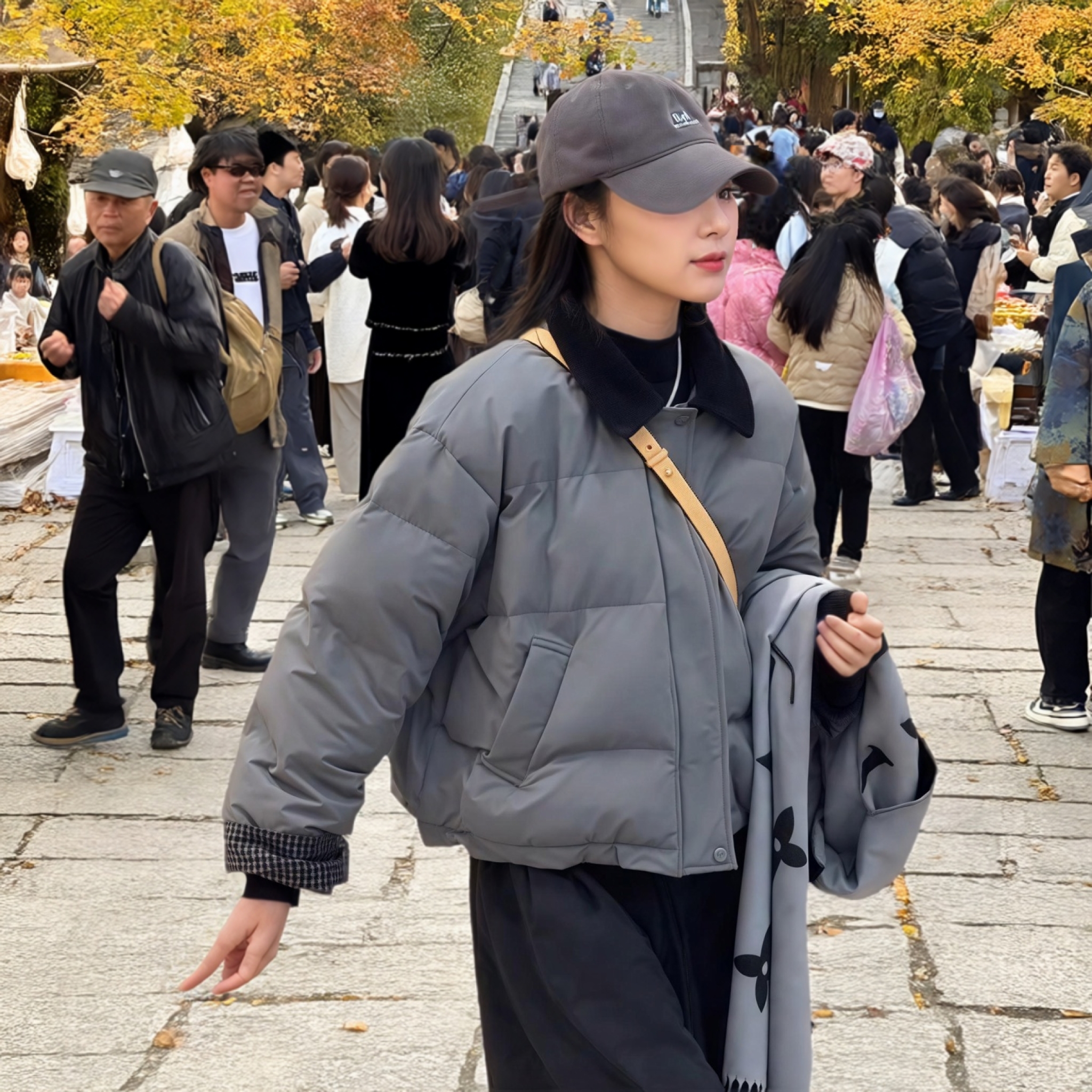 撞色灯芯绒翻领棉服外套女