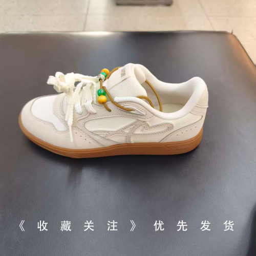 安踏晴风女子夏季薄底板鞋