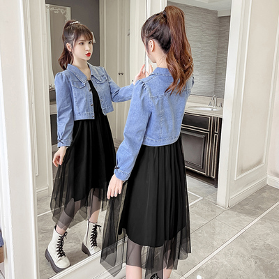 套装网纱连衣裙搭配牛仔外套