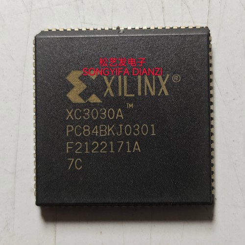 XC3030A-7P84C  PLCC84封装  可编程逻辑芯片  原装拆机  现货