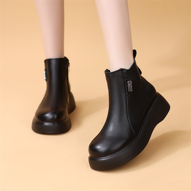 松糕厚底马丁靴女2025冬季新款皮靴真皮女靴冬季加绒妈妈短靴轻便