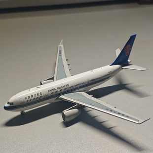 772引擎 带 200 trent A330 中国南方航空 model 6059罗罗