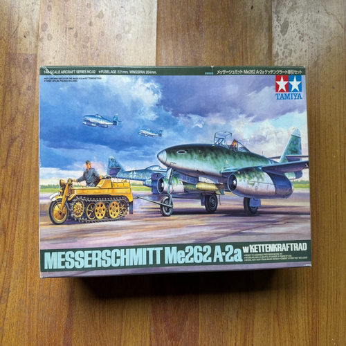 田宫1/48 me262，零件包装未拆，盒子未压，但有岁月痕迹，八角