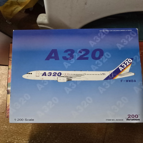 Aviation 1:200 飞机模型 合金 A320复古涂装 已绝版
