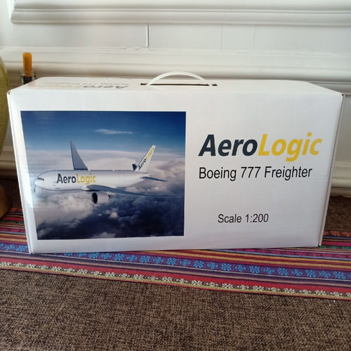 Hogan 1/200 AeroLogic B777 F(German cargo)Developed by LIMOX