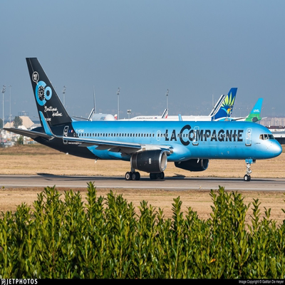 1:400ph法国La Compagnie航空公司波音757-200客机模型，REG:F-HT