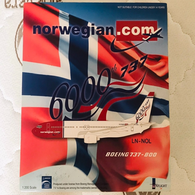 IF200 inflight200 挪威航空波音737 老物带限量卡