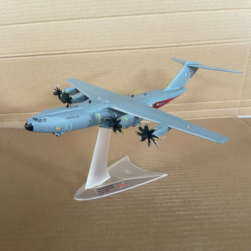 Herpa 1/200 A400M Atlas 法国空军第4/61“Béarn”运输中队中队