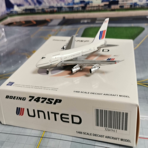 United Airlines 美国联合航空    Boeing 747SP 厂商：JC Wings