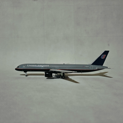 INFLIGHT200 1:200 美国联合航空公司 United Airlines 战舰灰