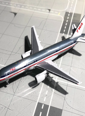 Geminijets1:400美国环球航空/美国航空B757-200 N708TW 博物馆