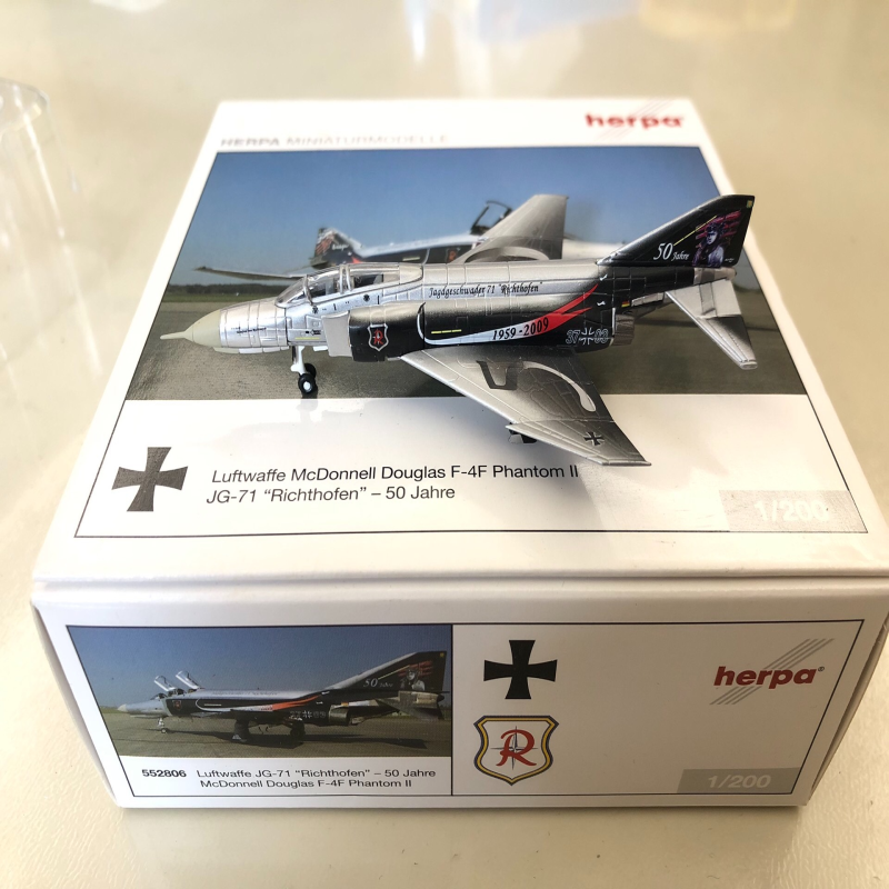 1:200 Herpa 552806 德国f4 Richthofen 50周年纪念涂装品相如图