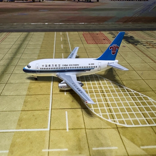 #飞机模型  1/400 Yu Model  中国南方航空公司 波音737-200 B-25