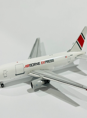 AC 1:400 767-200 Airborne Express N768AX实物如图，目测无暇