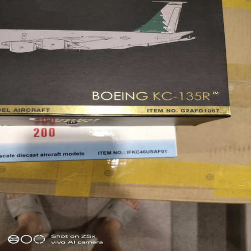 Gemini美国波音KC－135R加油机，1/200，全配无损，未拆封