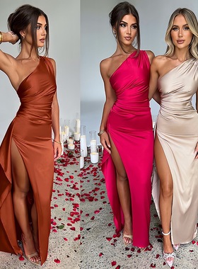 Sexy slim sloping shoulder slit dress 性感修身斜肩开叉连衣裙