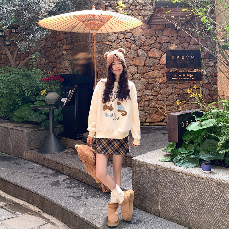 韩系刺绣无帽圆领卫衣女秋冬宽松慵懒风长袖上衣加绒加厚