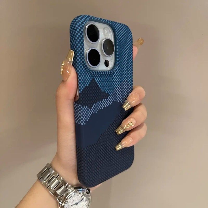 半包肤感碳纤维纹苹果15promax轻薄手机壳适用iPhone14Pro超薄散热13pm新款凯夫拉纹理12防摔11磨砂保护套硬