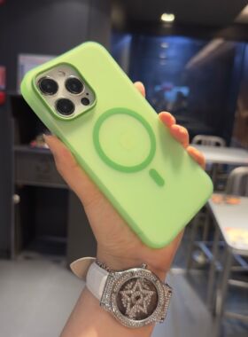 适用苹果15手机壳14防摔13新款pro手机套max磨砂iphone12防指纹p不包pm镜头磁吸magsafe简约紫色远峰蓝ip绿色