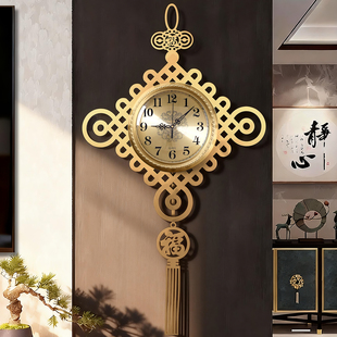 胡桃木钟表挂钟客厅时钟挂墙实木2025新款简约大气高级感装饰挂表