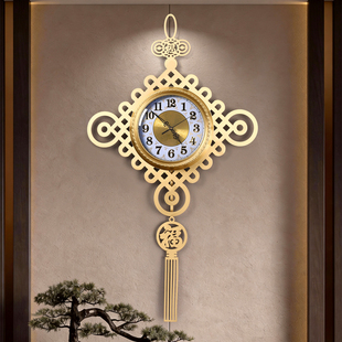 胡桃木钟表挂钟客厅时钟挂墙实木2025新款简约大气高级感装饰挂表
