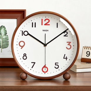 胡桃木钟表挂钟客厅时钟挂墙实木2025新款简约大气高级感装饰挂表