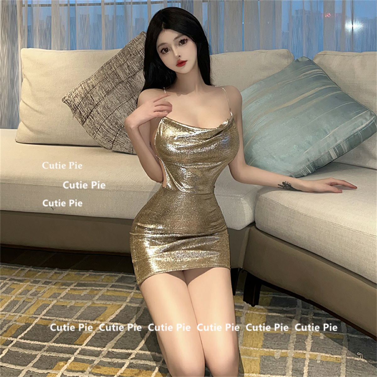 cutie做你的猫鎏金舞动*金属感显瘦挂脖美背连衣裙夜店连衣短裙