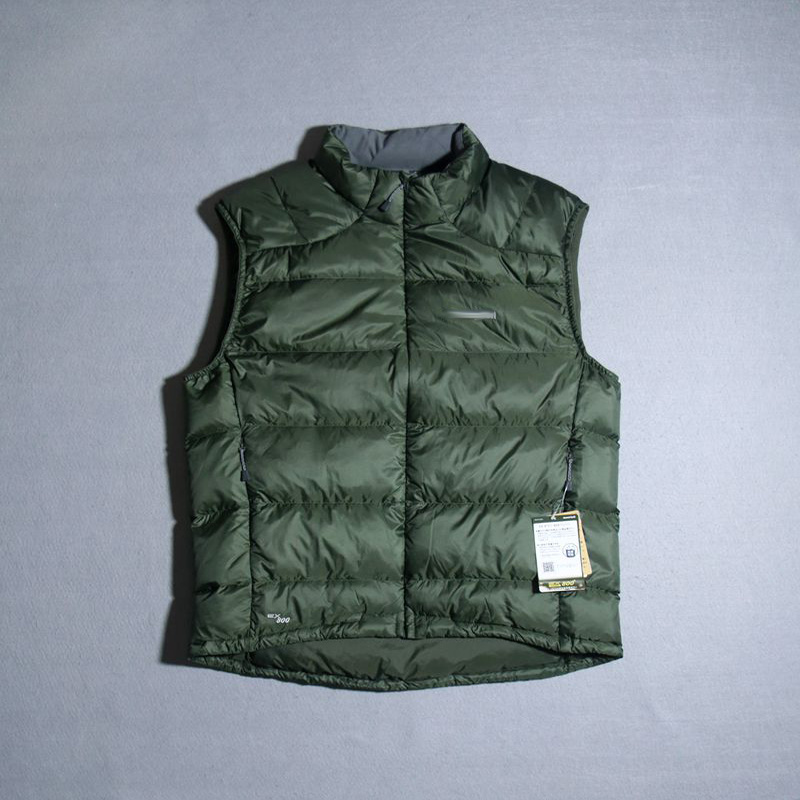 男士简约时尚羽绒马甲