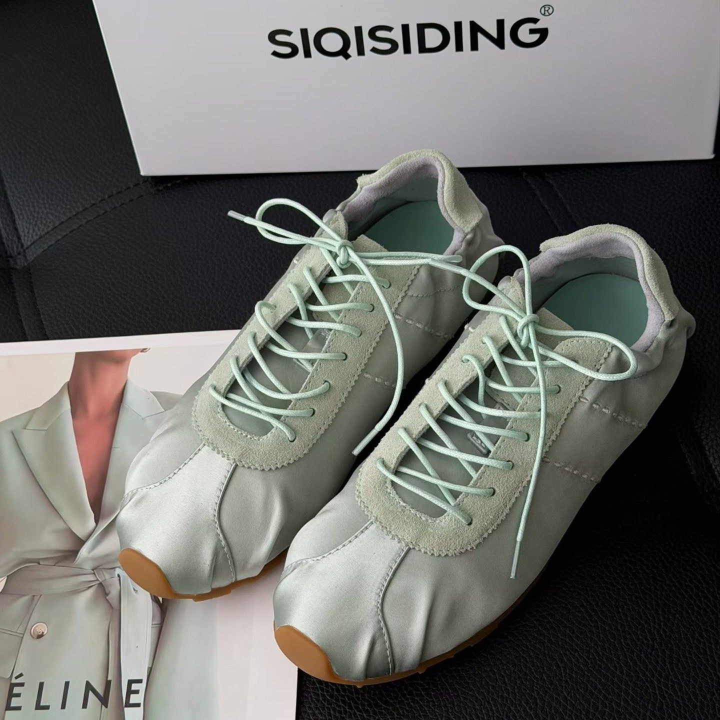 绸缎系带褶皱圆头平底斯淇斯丁女鞋2026欧货早春新款芭蕾鞋,女鞋,时尚芭蕾鞋,淘宝优惠券,粉丝福利购,淘宝优惠卷