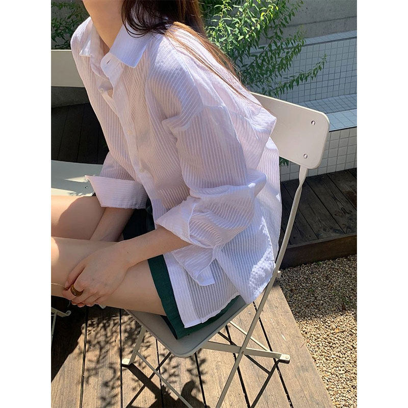 [SPOT] WHITE STRIPED SHIRT WOMENS 2024 SPRING SUMMER DONGDAEMUN CASUAL SHIRT LONG SLEEVE FRENCH AGE REDUCTION TOP