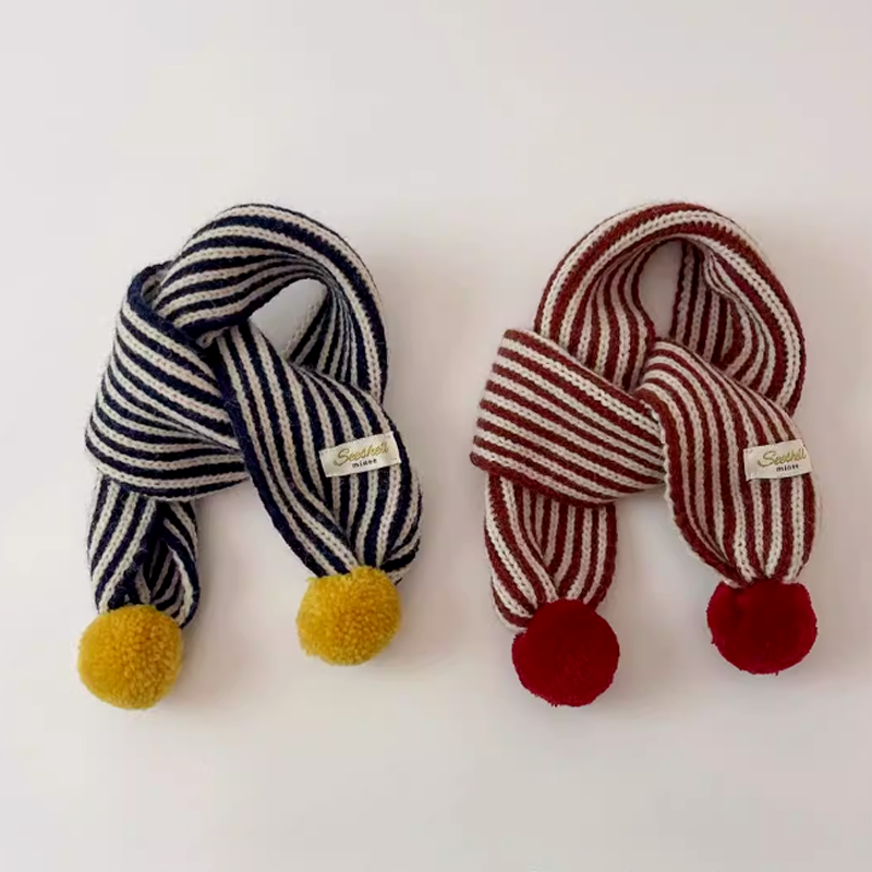 儿童围巾秋冬保暖防寒时尚条纹围脖男女宝宝简约百搭可爱球球围巾