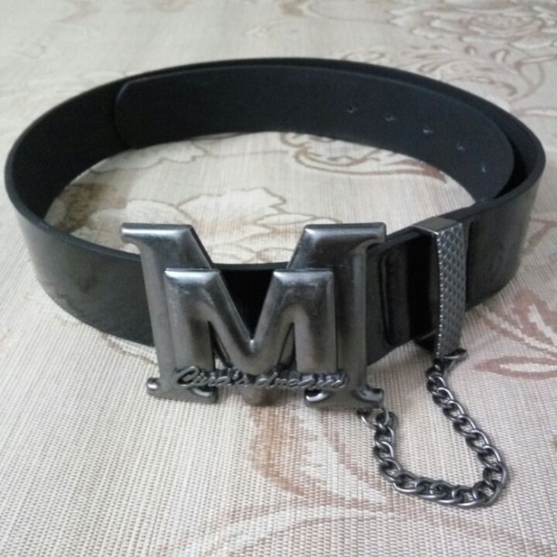 2020女装新款欧美时尚个性漆皮合金针扣M款腰带女装服饰配件皮带