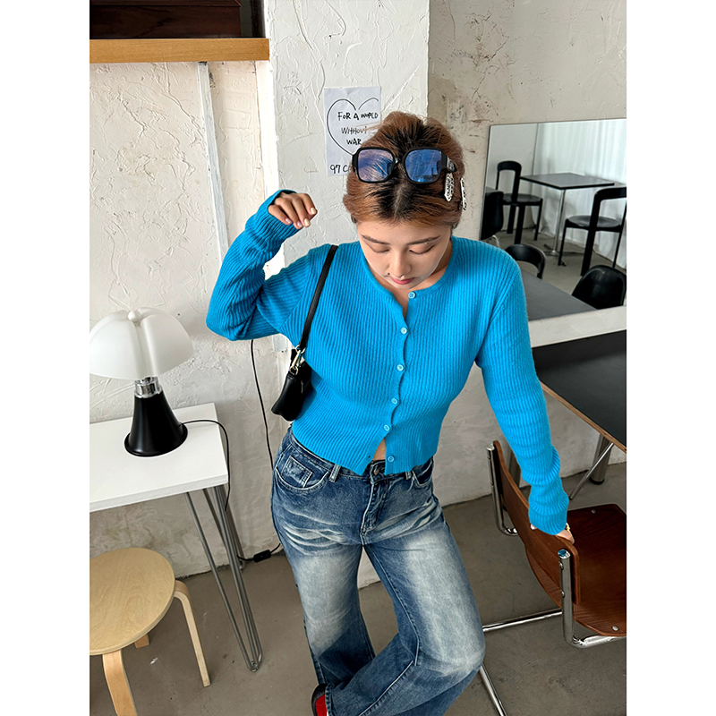 LTGIRL纽扣纯色针织衫