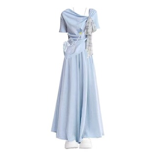 夏日多巴胺独特漂亮微胖掐腰小裙子套装2026巨好看的蓝色连衣裙